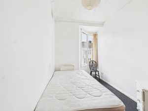 Photo 11- click for photo gallery